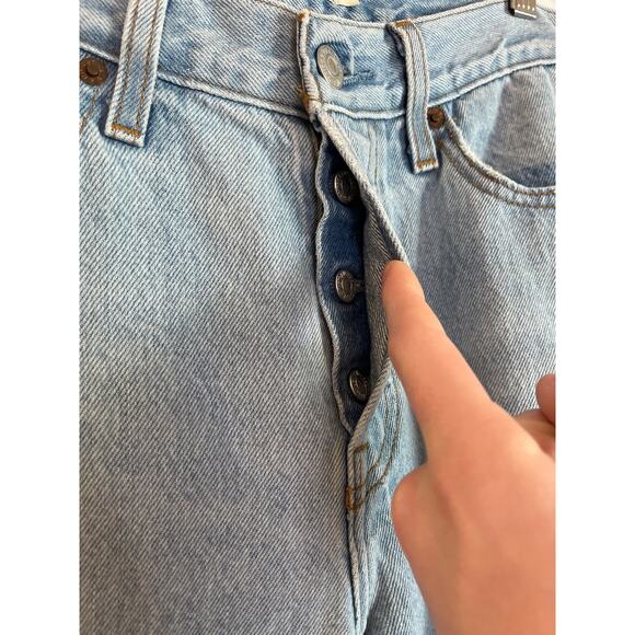 Levi's Womens Premium Wedgie Straight Jeans Size 28 Destroyed Button Fly Hi Rise - Picture 2 of 11